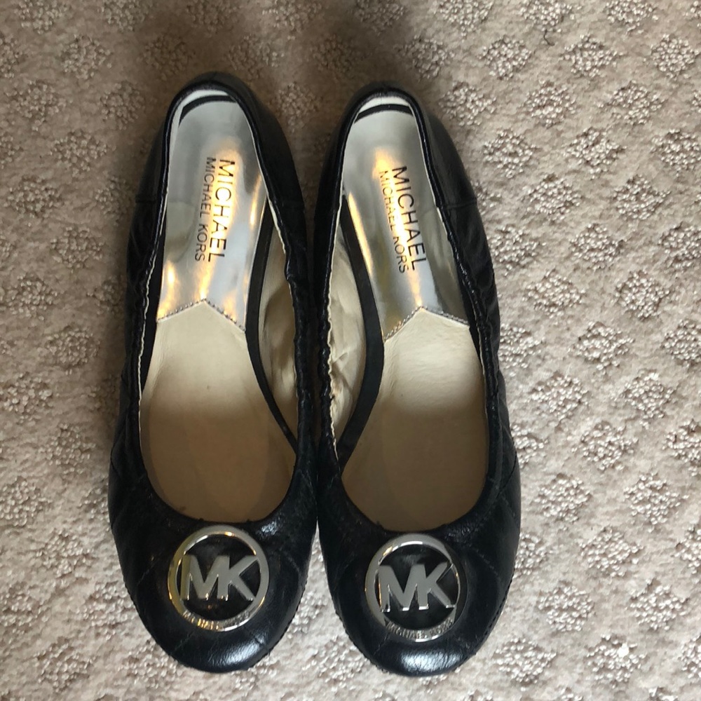 Michael Kors flats- size 5.5